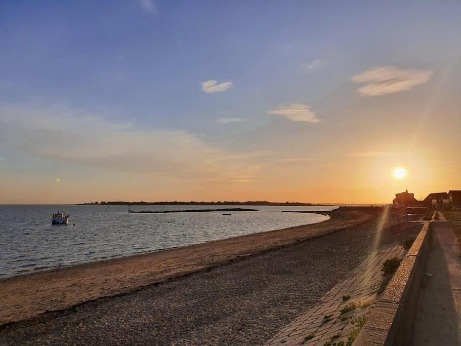The Tiny Sea Gem Daire Jaywick Sands Dış mekan fotoğraf
